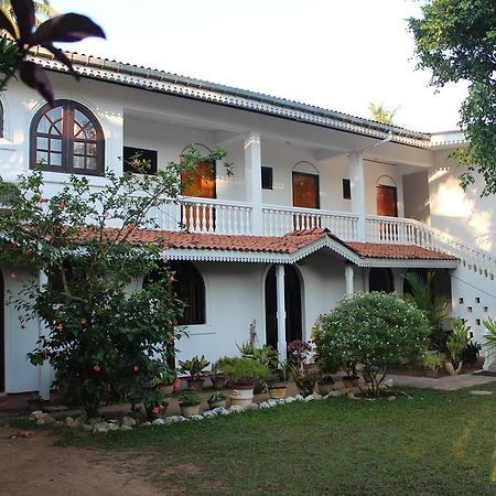 Hideaway Hikkaduwa Hotel Exterior foto