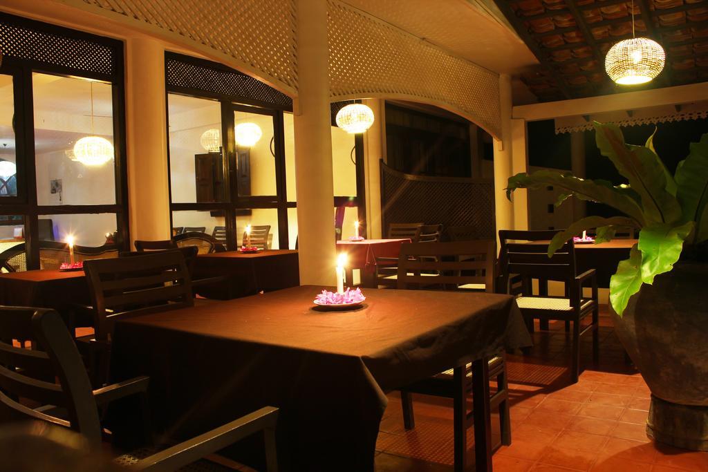 Hideaway Hikkaduwa Hotel Exterior foto